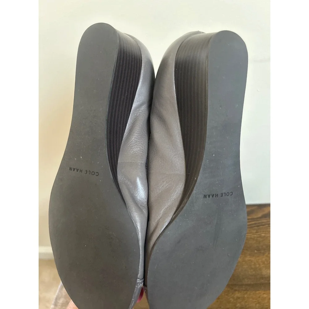 Cole Haan Grey Leather Patent Cap Toe Wedge Pumps Heels Womens Size 8.5 B